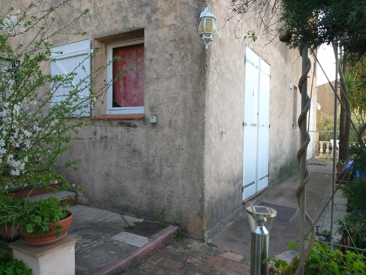 Joli Studio Saint-Raphael  Bagian luar foto